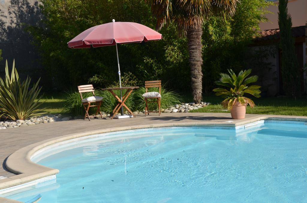 Chambre D'Hotes Et Spa Agen Zewnętrze zdjęcie