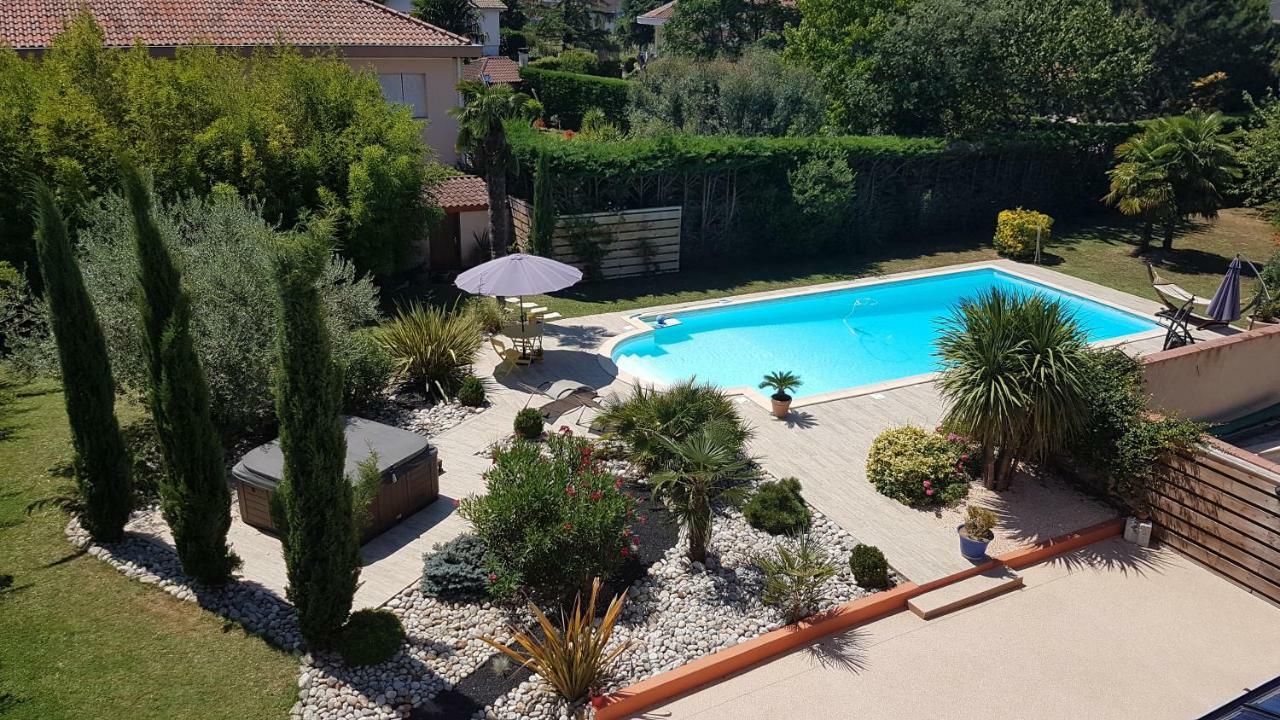 Chambre D'Hotes Et Spa Agen Zewnętrze zdjęcie